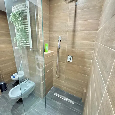 Apartment Victoriei Two Bedroom Bucharest