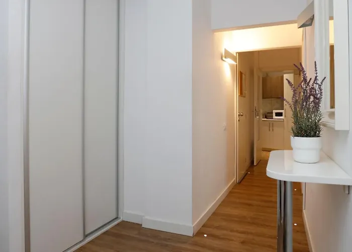 Victoriei Two Bedroom Lejlighed *