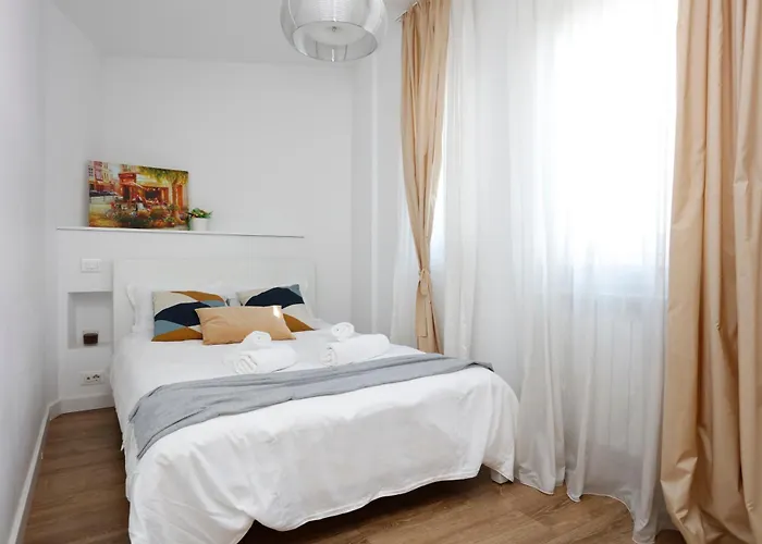 Victoriei Two Bedroom Lejlighed