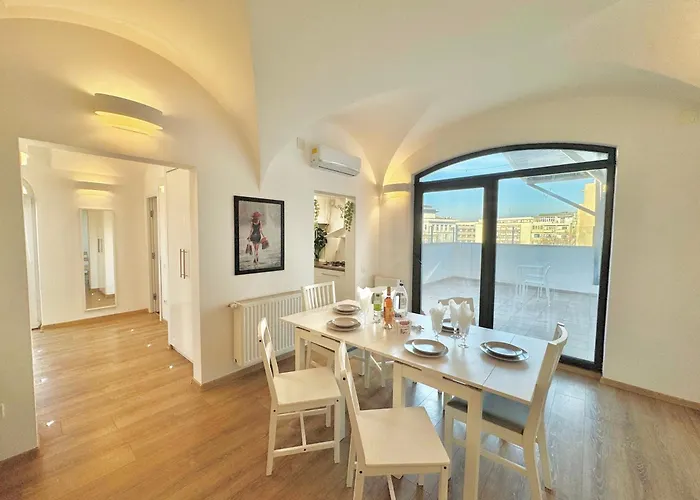 Victoriei Two Bedroom * Bukarest