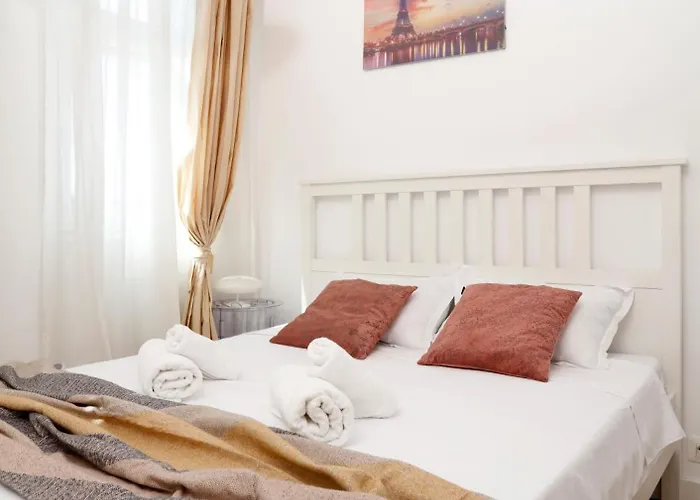Victoriei Two Bedroom Bukarest