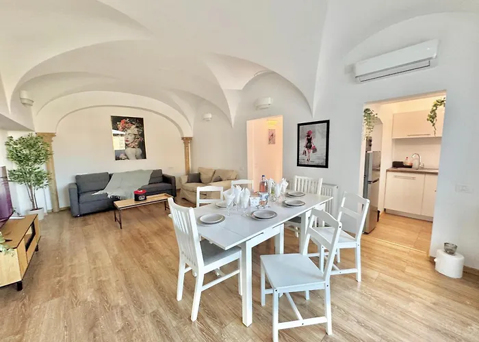 Victoriei Two Bedroom Apartment Bukarest